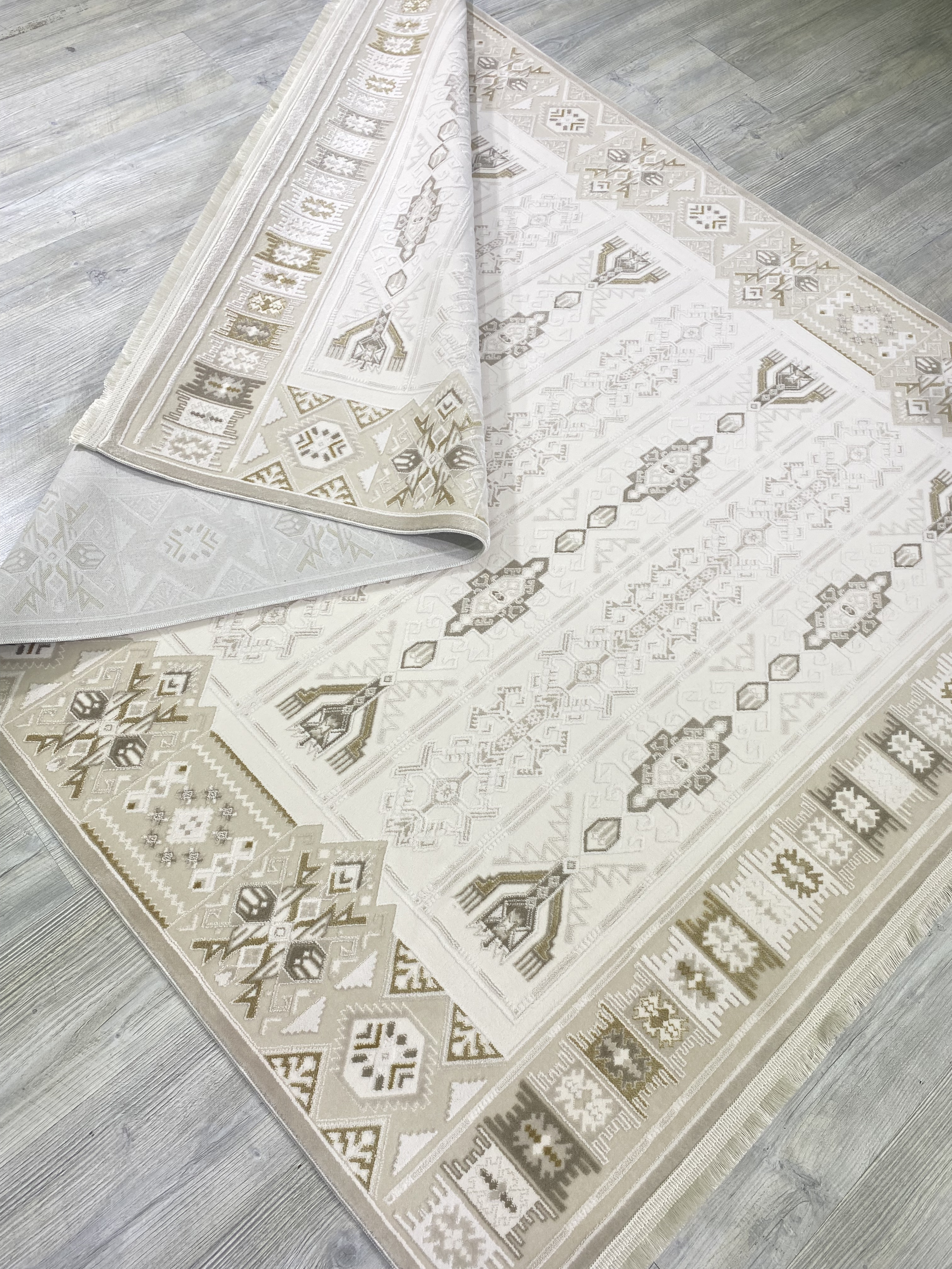 ANDROMEDA NOVA NİRVANA HALI N506